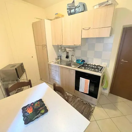 Lägenhet A1 - No Car Required Centrally Located - Sleeps 46 *