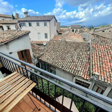 Lägenhet A1 - No Car Required Centrally Located - Sleeps 46 Spoleto