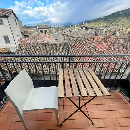 公寓 A1 - No Car Required Centrally Located - Sleeps 46 *